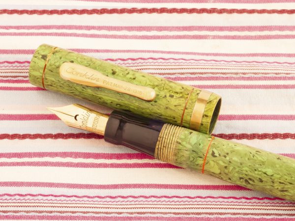 vintage conklin endura green lime specks marble crescent fountain pen