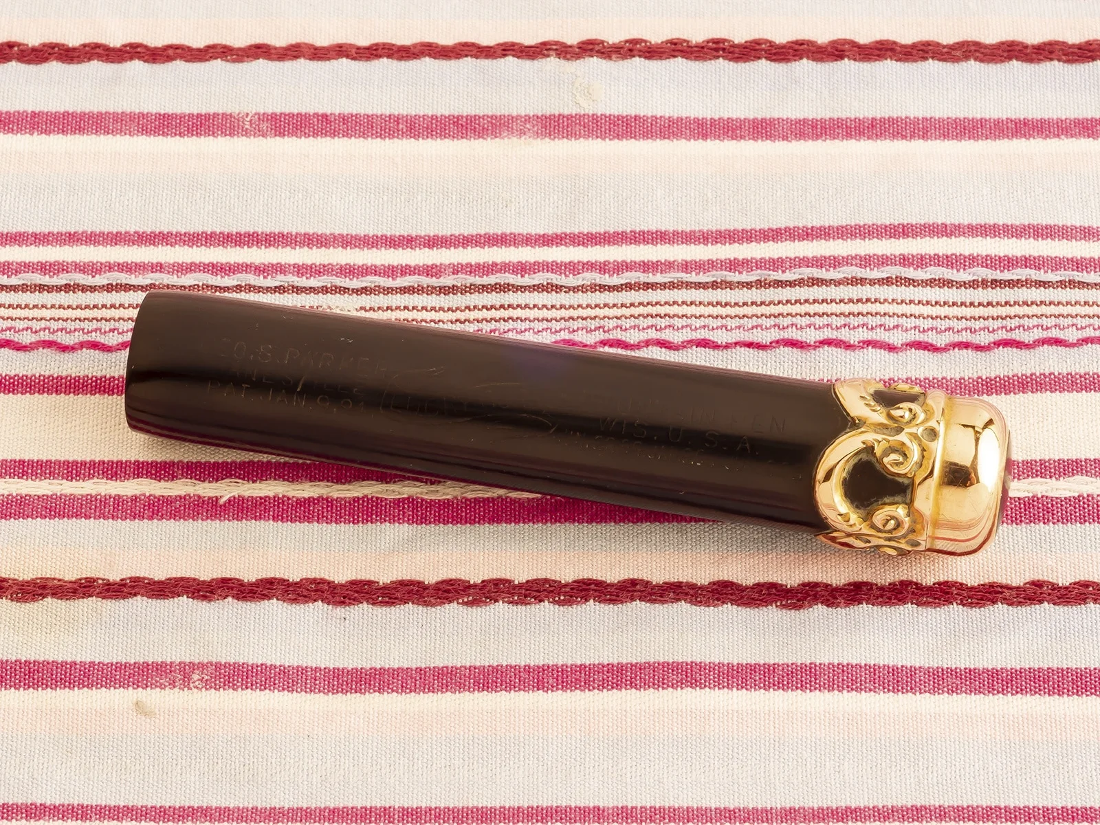 vintage antique parker 33 lucky curve hard rubber gold filled filigree overlay eyedropper fountain pen