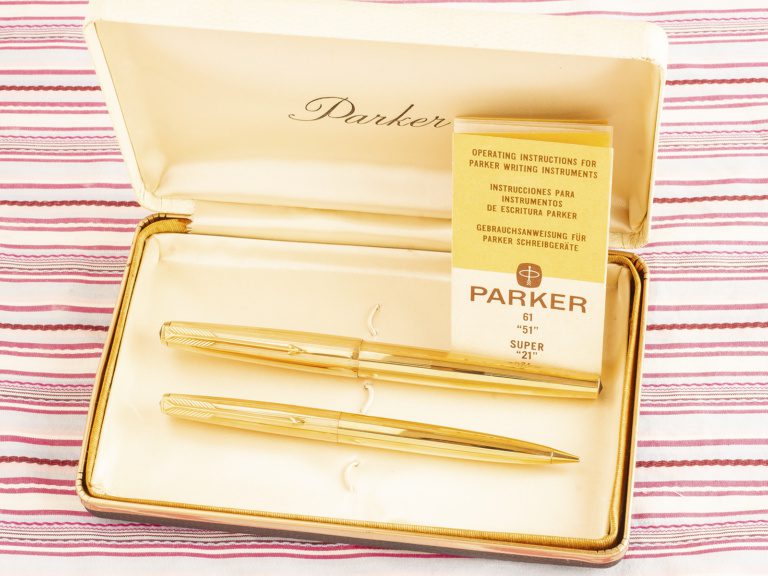 Parker 61 Gold INSIGNIA Fountain Pen Pencil Box Set New