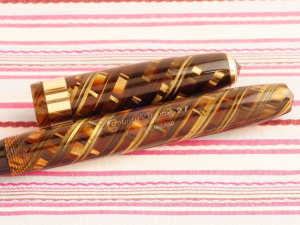vintage conway stewart 27 deluxe golden tiger eye marble executive fountain pen