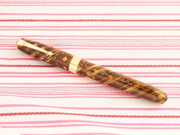 vintage conway stewart 27 deluxe golden tiger eye marble executive fountain pen