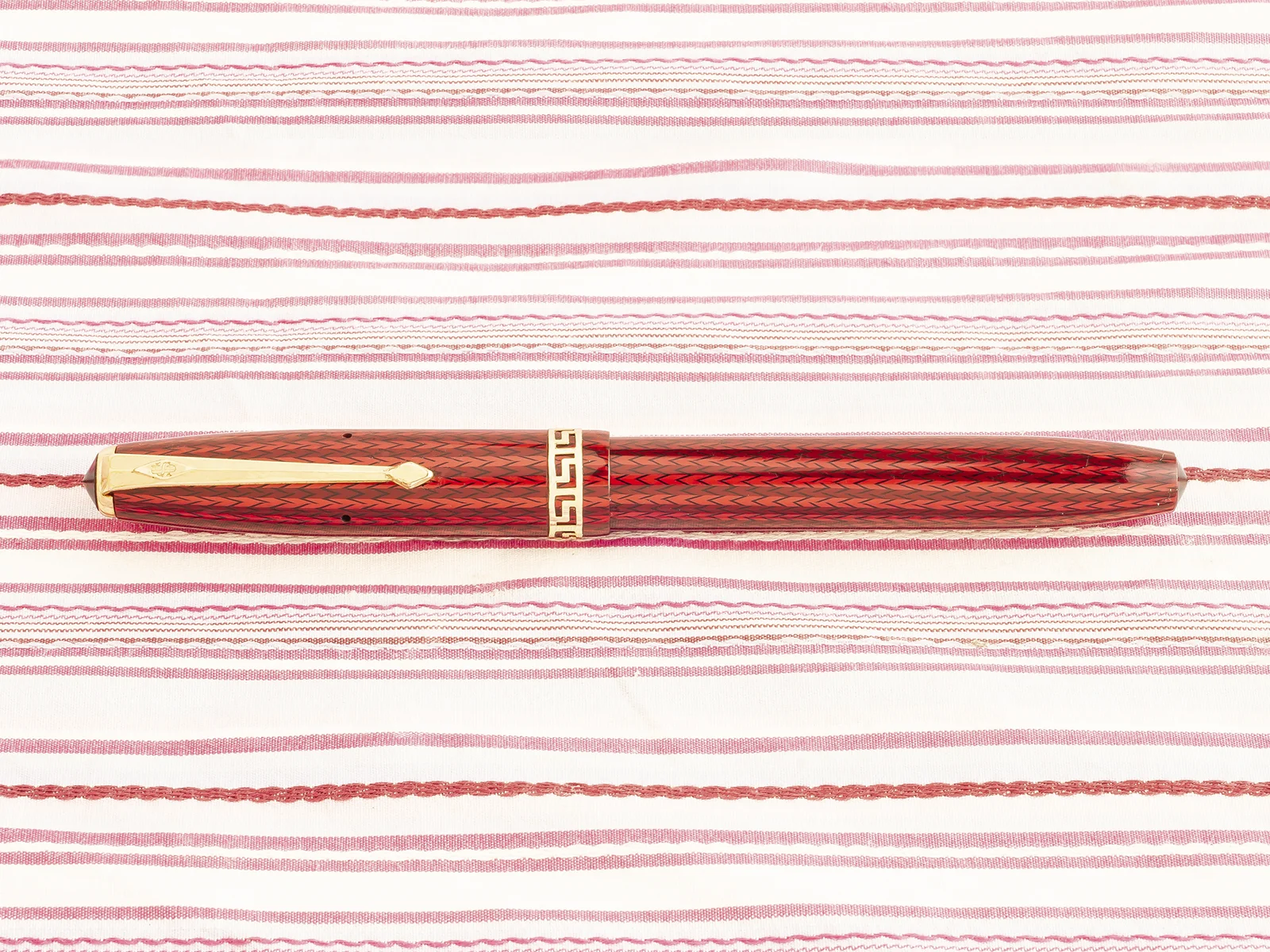 vintage conway stewart 74 red herringbone grecian capband fountain pen