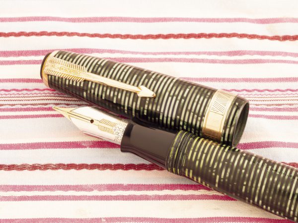 vintage parker vacumatic maxima senior green pearl striped amber semi-transparent marble broad gold chevron capband double jewel speedline filler fountain pen