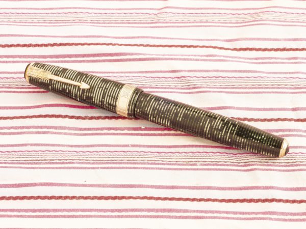 vintage parker vacumatic maxima senior green pearl striped amber semi-transparent marble broad gold chevron capband double jewel speedline filler fountain pen