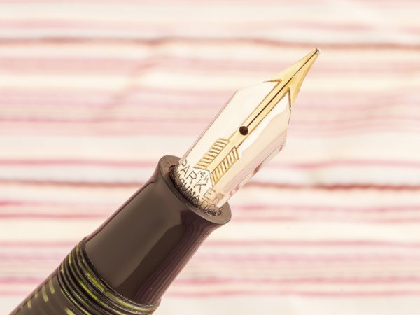vintage parker vacumatic maxima senior green pearl striped amber semi-transparent marble broad gold chevron capband double jewel speedline filler fountain pen