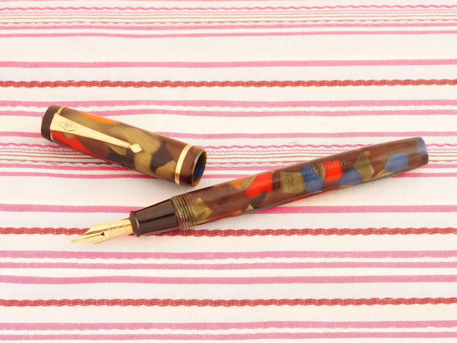 vintage conway stewart dinkie 540 multi-color fountain pen