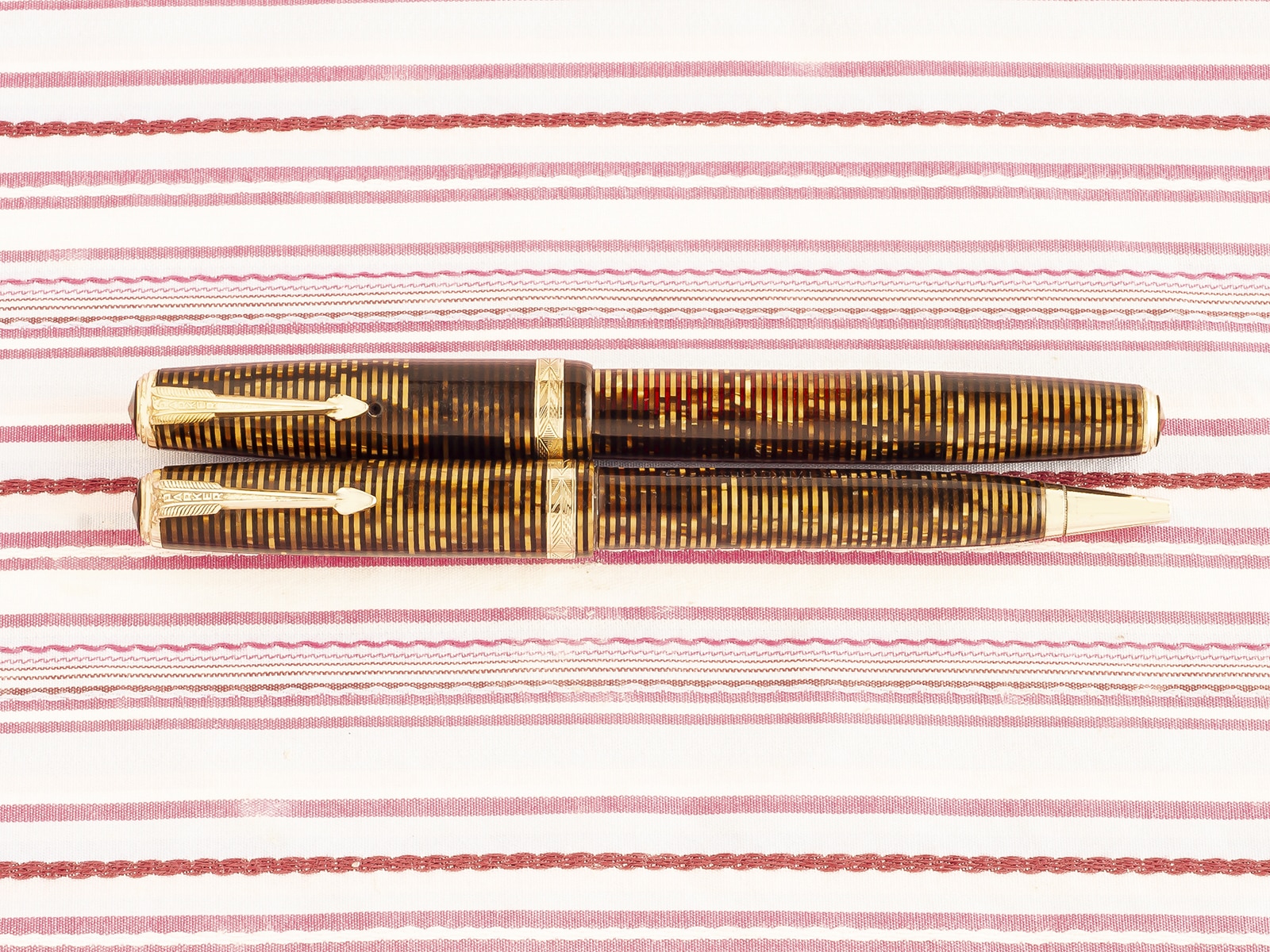 Vintage Parker Vacumatic Star-clip Golden tiger eye striped fountain pen pencil box set