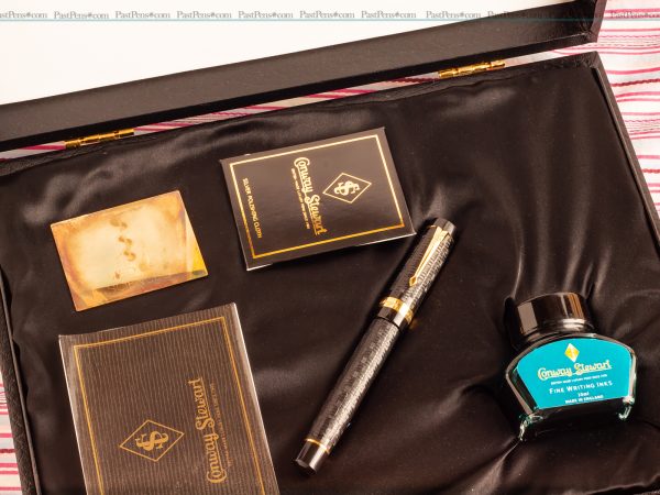 conway stewart medical sciences limited edition fountain pen box set cs084 gold medal