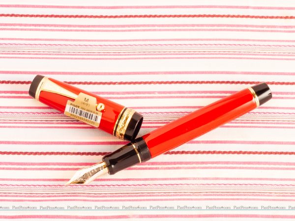 pilot custom urushi fountain pen vermillion gift idea