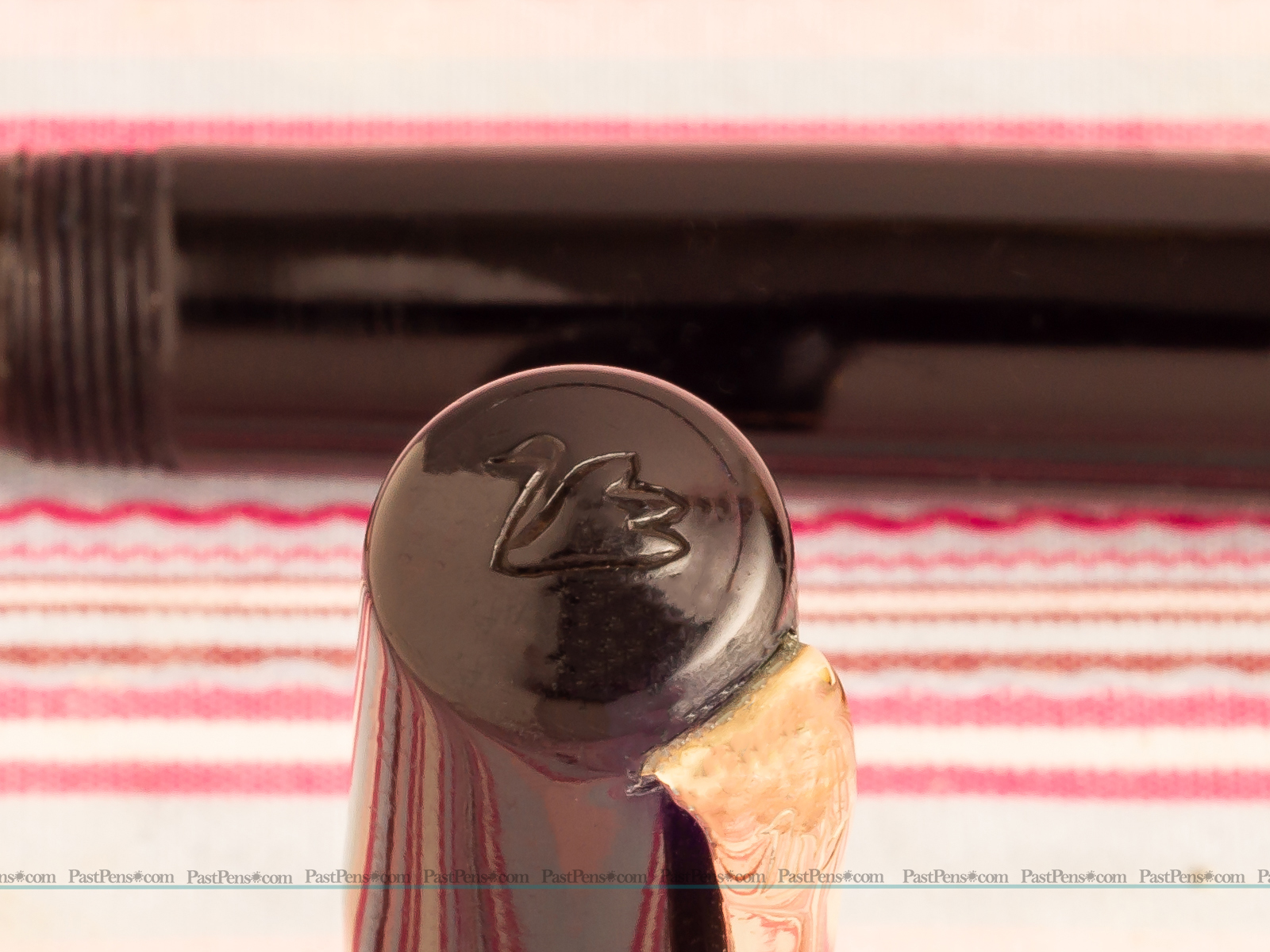 Vintage Mabie Todd Swan Self-Filler Art-deco Fountain Pen 3 mabie todd swan self filler art deco band fountain pen mt098 imprint