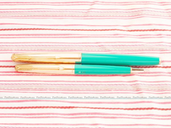 vintage parker 61 rainbow gold turquoise fountain pen pencil boxset new old stock pk251