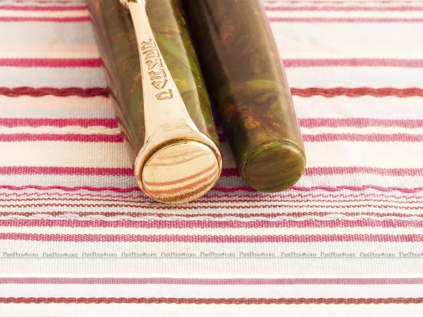 parker moderne depression green gold marble fountain pen pk300 6